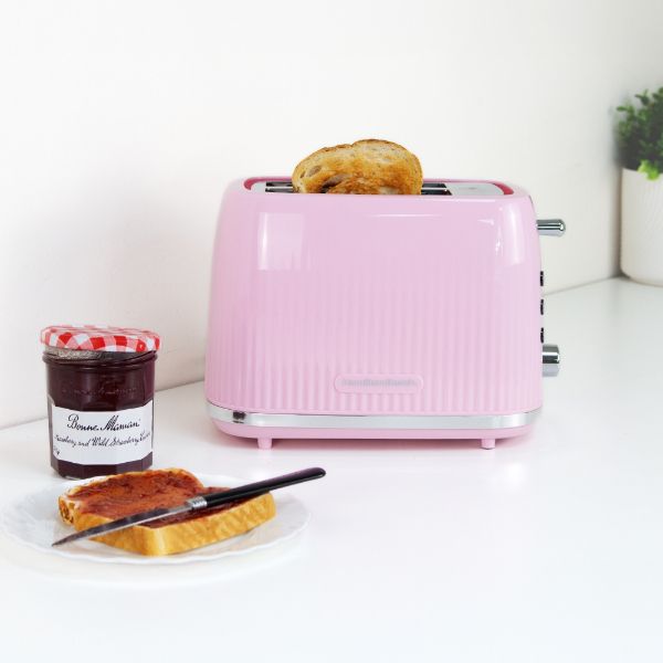 Hamilton Beach Miami Kettle & 2 Slot Toaster Flamingo Pink