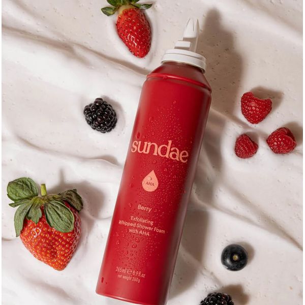 Sundae Exfoliating Whipped Shower Foam Very Berry