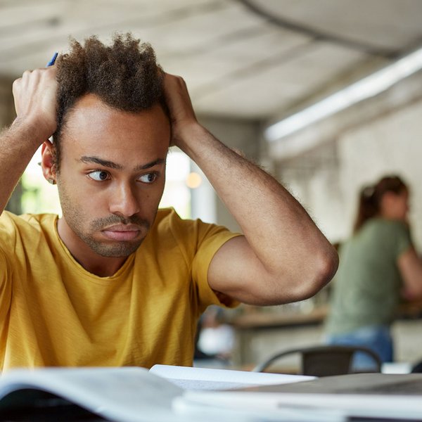 Tips  advice for tackling misinformation online
