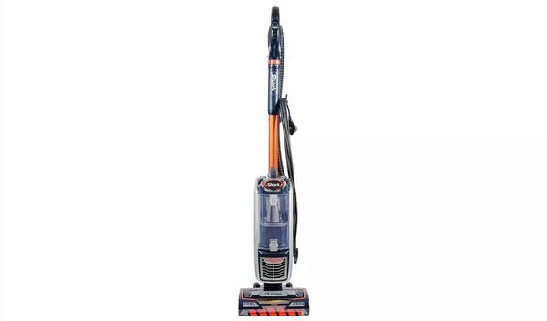 Shark�Classic Anti Hair Wrap Upright Pet Vacuum